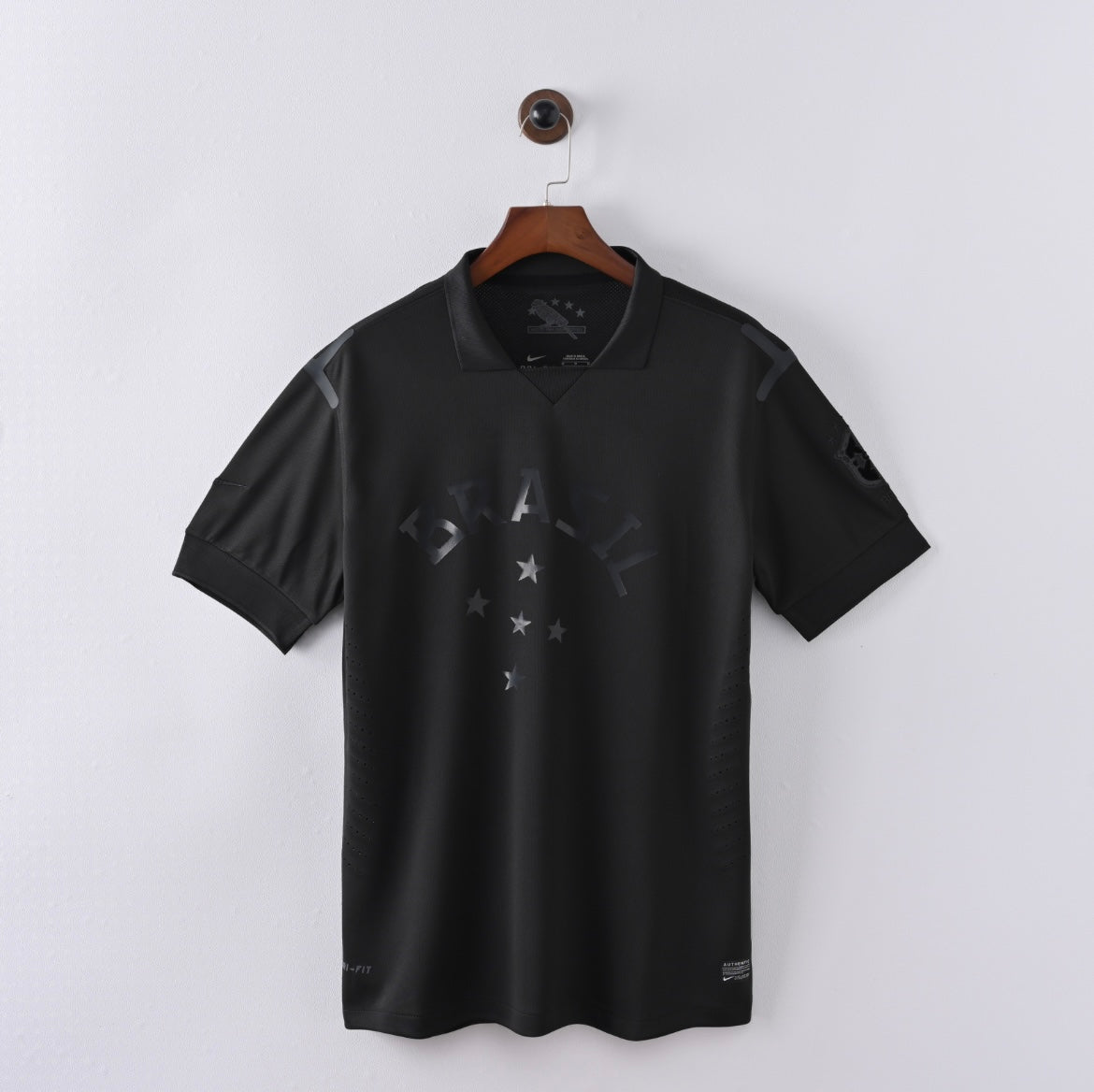 Brésil x Nike Blackout