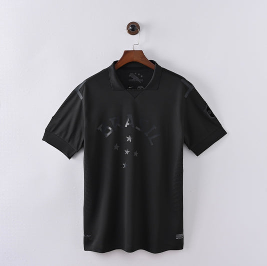 Brésil x Nike Blackout